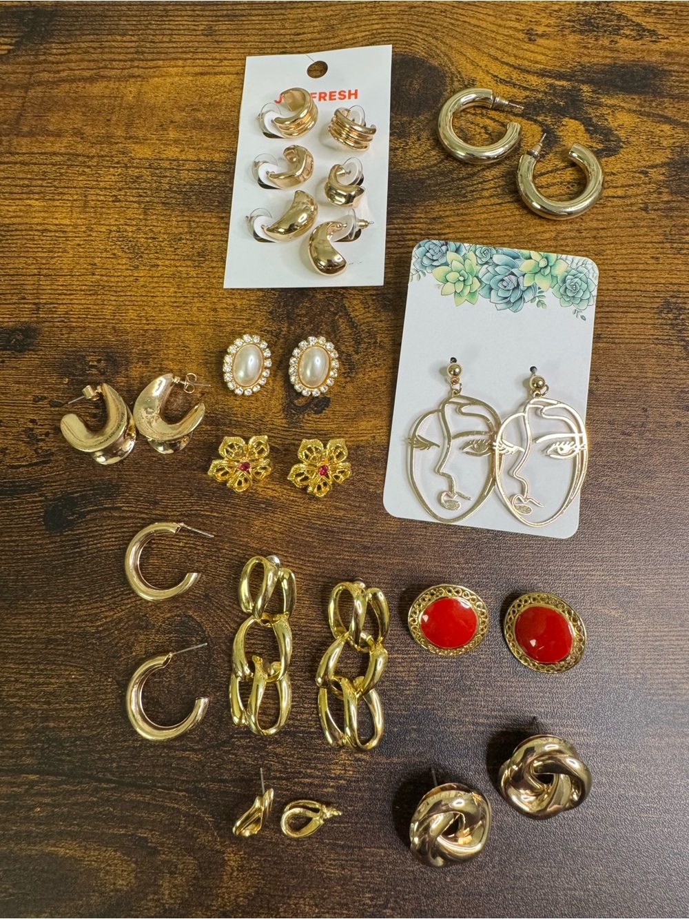 Gold Tone Women’s Classic Earrings Lot